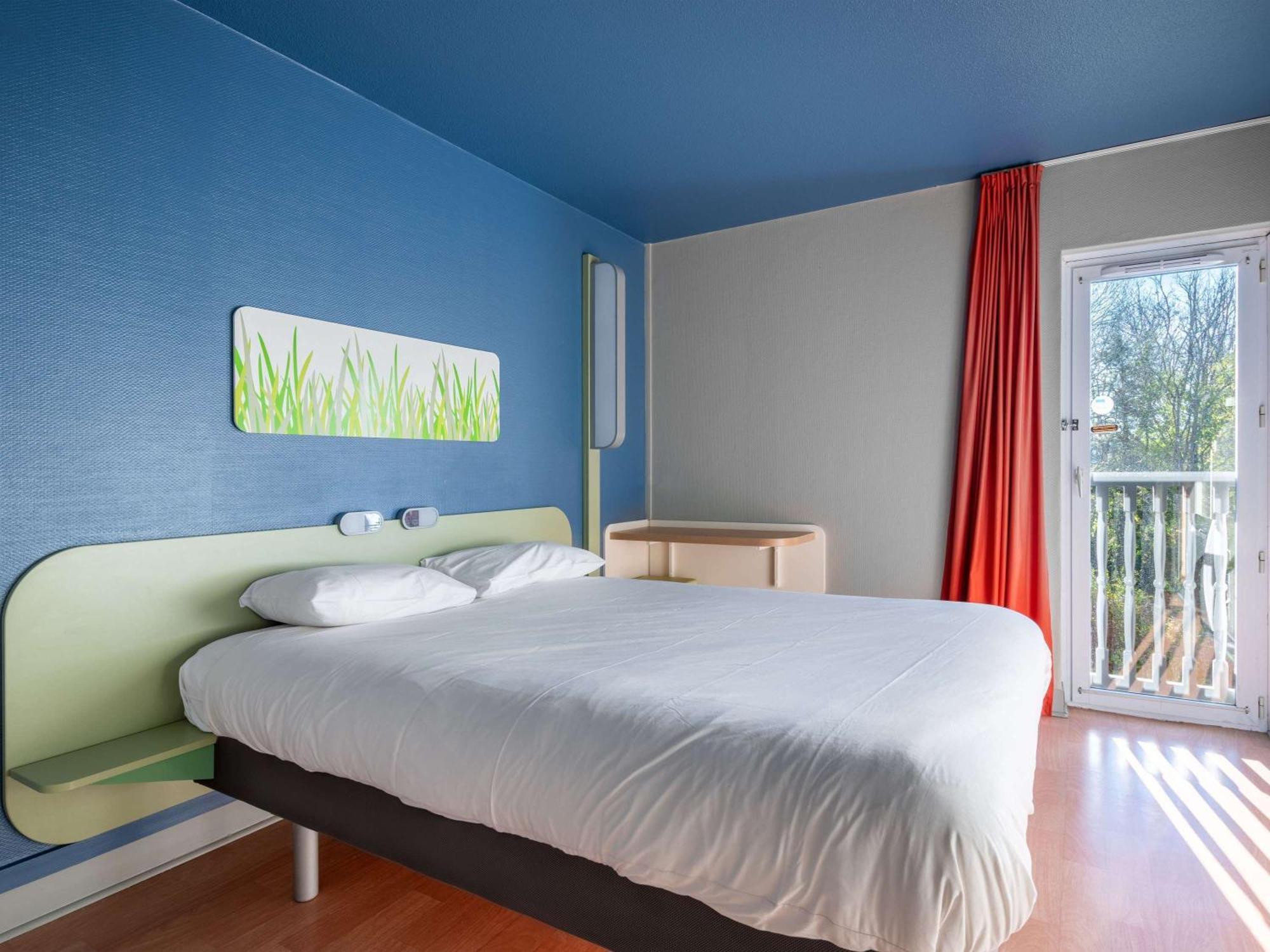 Ibis Budget Caen Herouville Exteriör bild